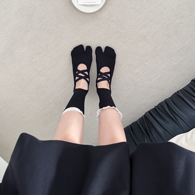Lace Trim Split Toe Yoga Socks - Yoga Mat 评论和价格
